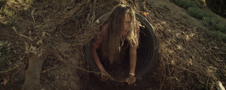 Martyrs - Troian Bellisario (1)